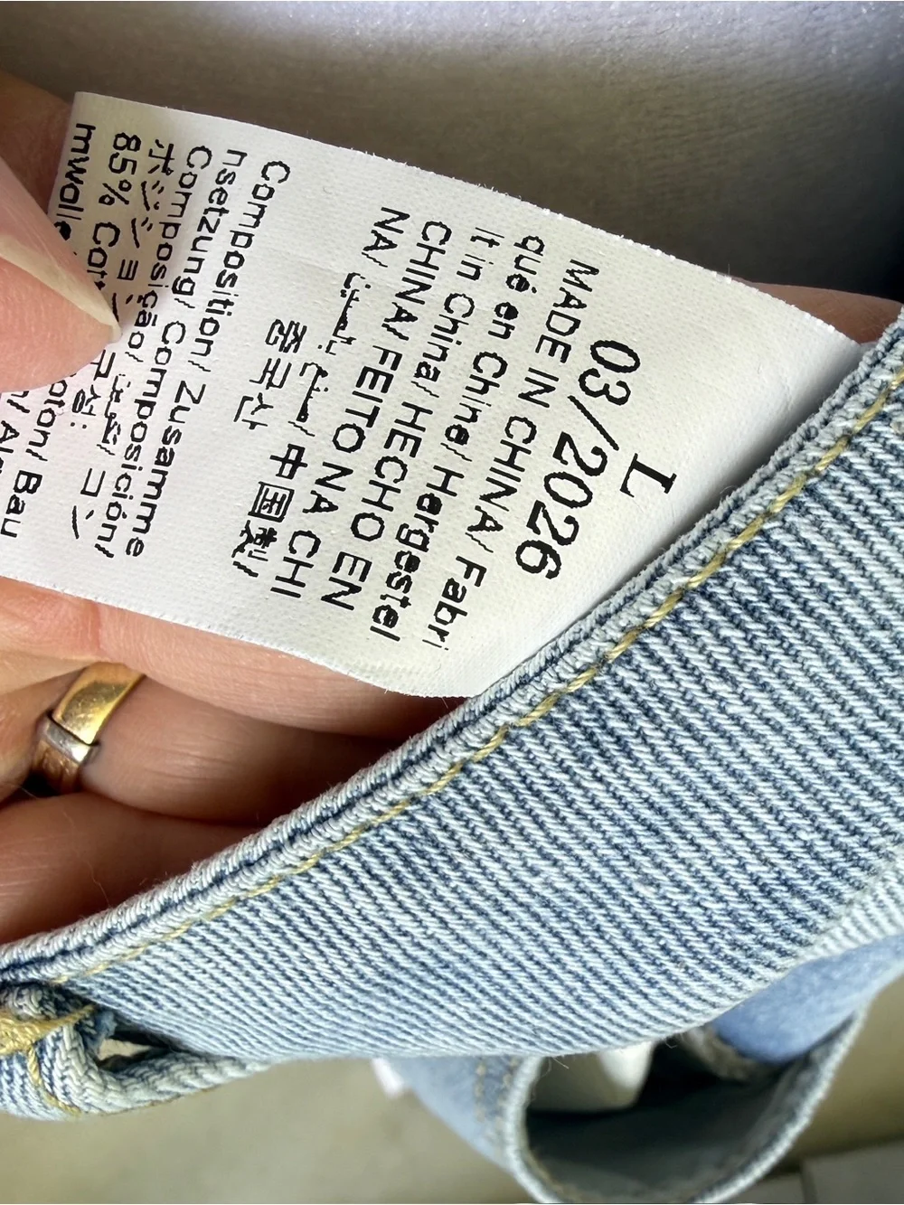 NWOT Denim Capri Bermuda Shorts Large Vintage Washed Whiskering Y2K Casual